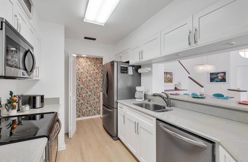 Naples Villa | Welcome to your Bonita Springs Lakeside Paradise!