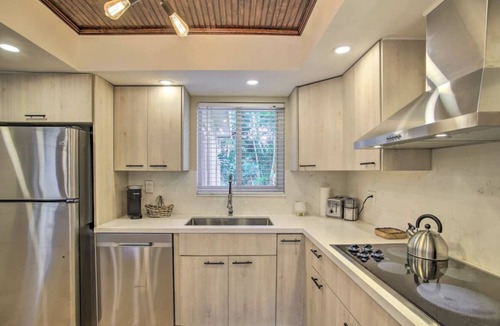 Imperial Point House | Welcome to your Private Oasis! Relax @ Pool Home @ Exclusive Imperial Point Area
