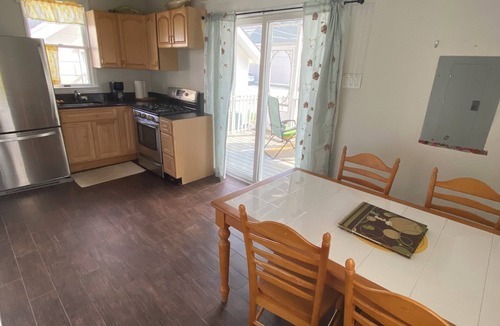 North End Cottage | Welcoming 2 Bed Beach Chic Bayside Cottage in America’s Greatest Family Resort