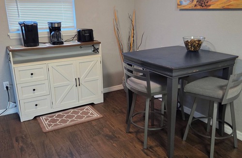 Cocoa House | Welcoming home with everything you need in Cocoa - 2 bedrooms