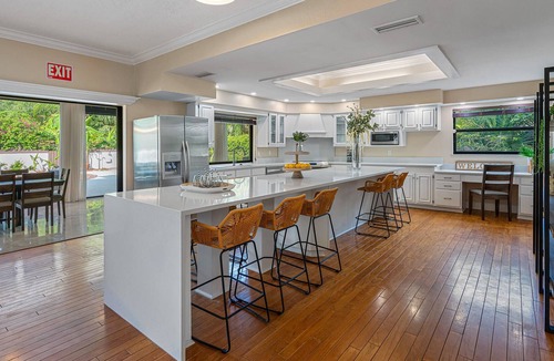 Anona Villa | Well-designed Luxury 8-BR with Amazing Pool