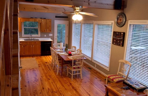 Clarkesville House | Well-Equipped Cabin Great for Families in Helen, Georgia