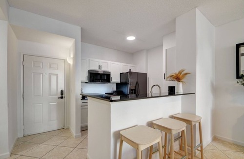 Downtown West Palm Beach Condo | West Palm Beach Condo Apartment at City Place/Courtyards