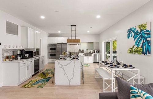 Palm Beach - West Palm Beach House | West Palm Oasis, w/Heated Pool, Lakefront Views
