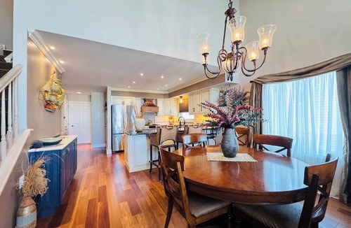 Townsend's Inlet House | What a spot! South end residential street. ends at the bay!