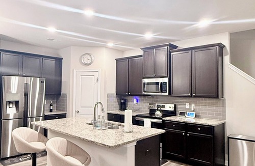 East Point House | Where Modern ElegancenMeets Comfort!