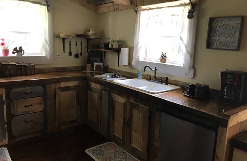 Rocky Gap Cabin | Where Rustic meets Romantic.