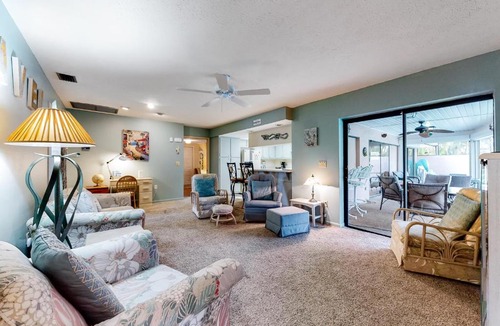Biggar House | Whiskey Creek Casa