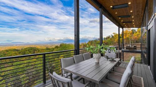 Sevierville House | Whiskey Ridge by AvantStay