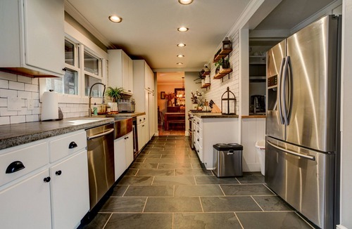 Barnardsville House | Whiskey Rock | Private Estate on 50 acres | Event Friendly | Spectacular Views