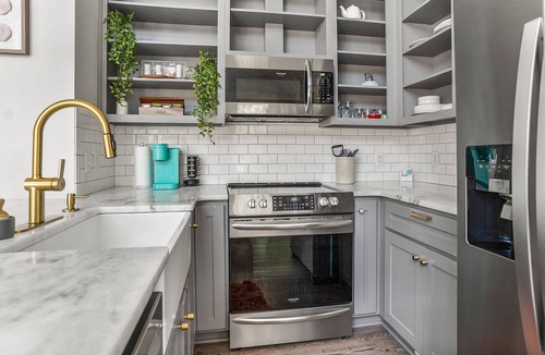 Saint Helena Island Cottage | Whispering Palms