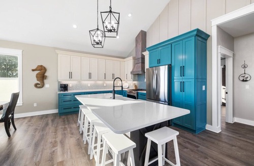 Cedar Key House | Whispering Waves ~ Family Retreat