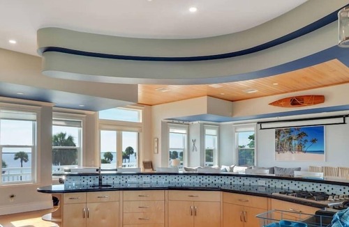 Indian River Estates House | Whistle Stop - Waterfront Oasis · Private Dock · Kayaks & Gear