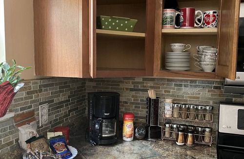 Lexington House | Whole House - billiard rm, Lg pool & deck- Pet friendly - 5 min from I-20 & I-26