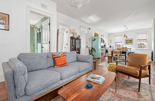 Cannonborough Elliotborough House | Whole House|Downtown|Sleeps 16