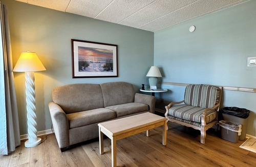North End Hotel | Wild Dunes Inn