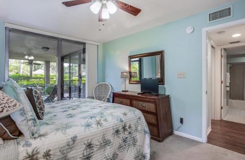 Bonita Bay Apartment | Wild Pines
