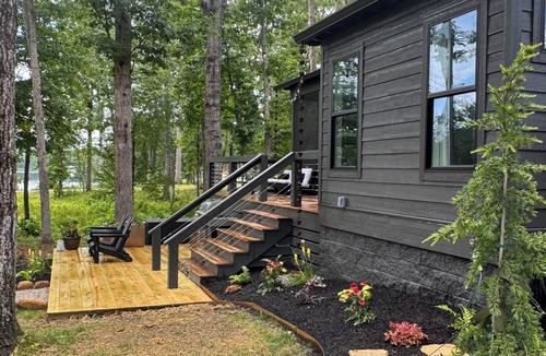 Tracy City Cabin | Wildflower at Water's Edge: Modern Cabin + EV Charger and Canoe