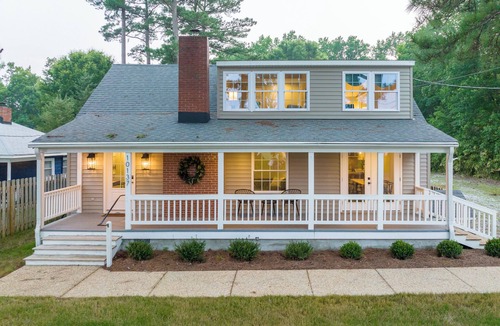 Stonehouse Cottage | Williamsburg Riverview Cottage w/York River Access