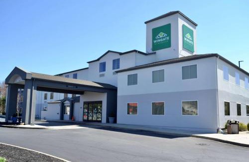 Edgewood Hotel | Wingate by Wyndham Bel Air I-95 Exit 77A - APG Area