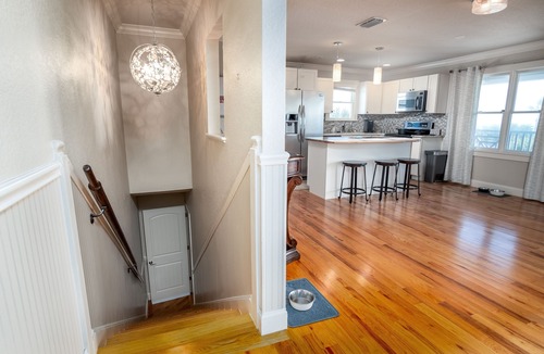 New Smyrna Beach House | Winter Availability- 900 Beach House- 3/2 Upstairs Home-Steps to the beach