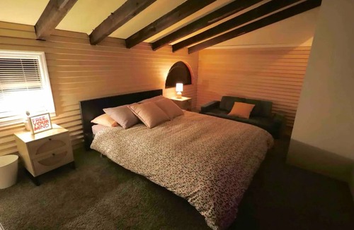 Ridge Manor Cabin | Withla RiverArt Cabin