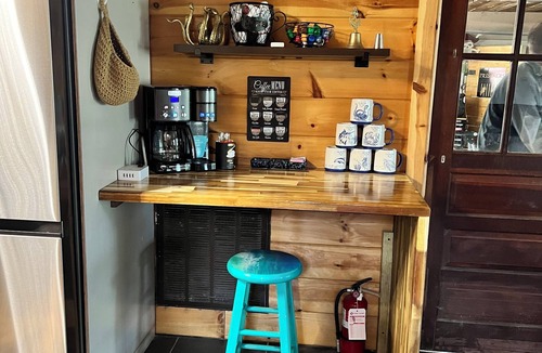 Inglis House | Withlacoochee Pirate River House - PET FRIENDLY