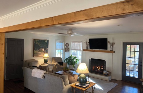 Athens House | Wonderful Home/sleeps up to 10/3 miles from downtown