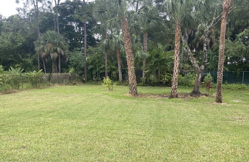 North Naples House | Wonderful quiet low traffic location only 3 miles from the beach