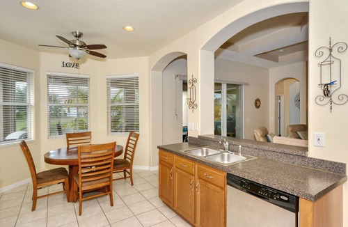Fruitville House | WONDERFUL Sarasota Home NOW AVAILABLE FOR 2025 Mid/Long term.
