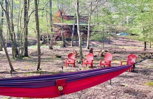 Ellijay Cabin | Woodland Creekside Cabin/HotTub/WiFi/Gameroom