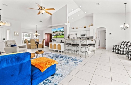 Lecanto House | Woodside Pool Retreat