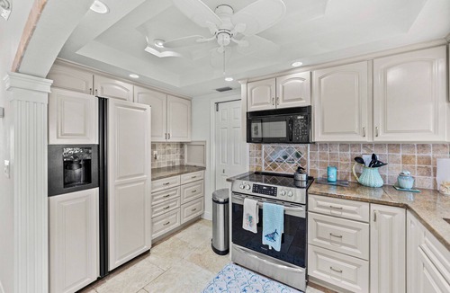 Boca Grande House | Woodwind Beach 10 - 3 bed/3 Bath - Beachfront - South End of Boca Grande - Elevator!