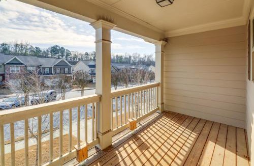 Clarkdale House | World Cup 3BR Group Hub Near MARTA Rail to Stadium
