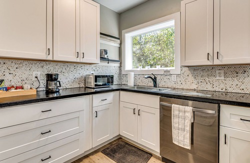 Sylvan Hills House | World Cup HQ Near Stadium, 1 Mi to Beltline Access
