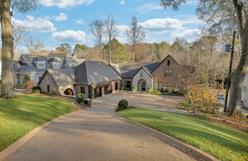 Chastain Park House | World Cup Luxury Estate | Theater | Nature Reserve