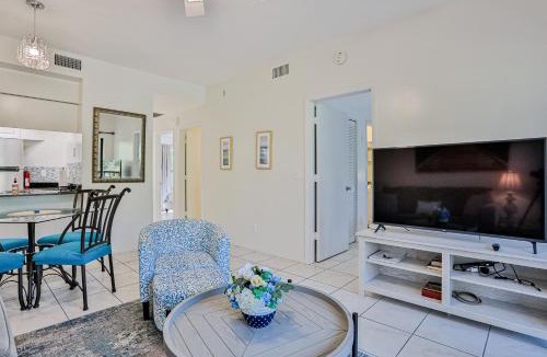 Central Naples Apartment | World Tennis Club 725