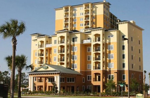 Florida Central Atlantic Coast Condo | WOW! Look, Luxury Condo, Pirate Ship, Nr Disney, Renovated, Wifi, Parking ,