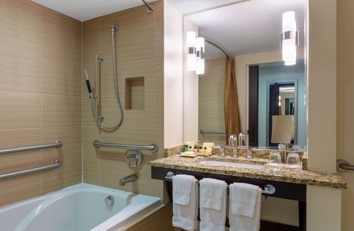 Deerfield Beach Resort | Wyndham Deerfield Beach Resort