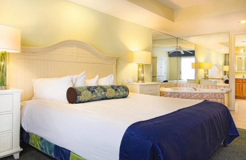 Pompano Beach Resort | 🌴Wyndham Royal Vista✨ Experience Paradise in a 2BR Villa - Sleeps 6!