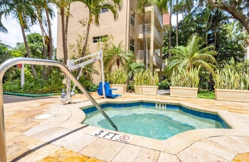 Pompano Beach Apartment | Wyndham Sea Gardens - Studio Condo