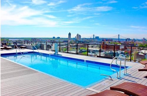 Olde Kensington Apartment | XL Studio - Premier Studio with Gym Access