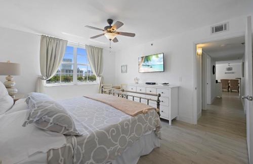 Aventura Apartment | Yacht Club at aventura Amazing Marina view parking included