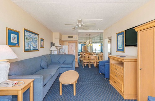 Downtown Myrtle Beach Condo | Yachtsman S207 2 BR