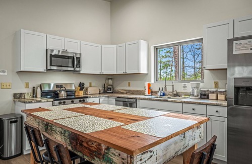 Mentone Cottage | Yellow Nest – Your Mountain Escape Awaits