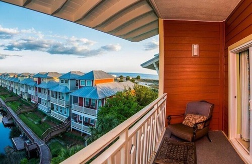 Waterside Village Condo | You Deserve a Sea View! 2/2 in Waterside Village with amazing views!