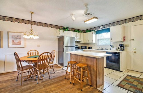 Lake Tansi Condo | Your Cozy Upgrade | 2BR Cabin Packed with Extras