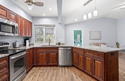Venice Groves House | Your Dream Dual-Zone Gateway with Private Pool
