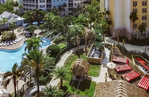 Kissimmee Condo | Your home away from home in the heart of central Florida. 1 Bedrooms