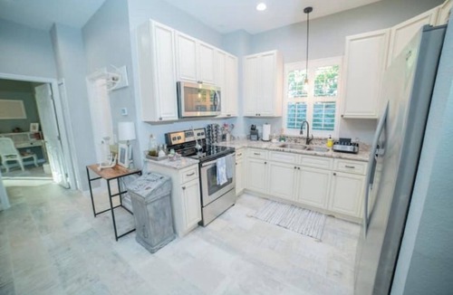 Fairvilla House | Your Home Away From Home